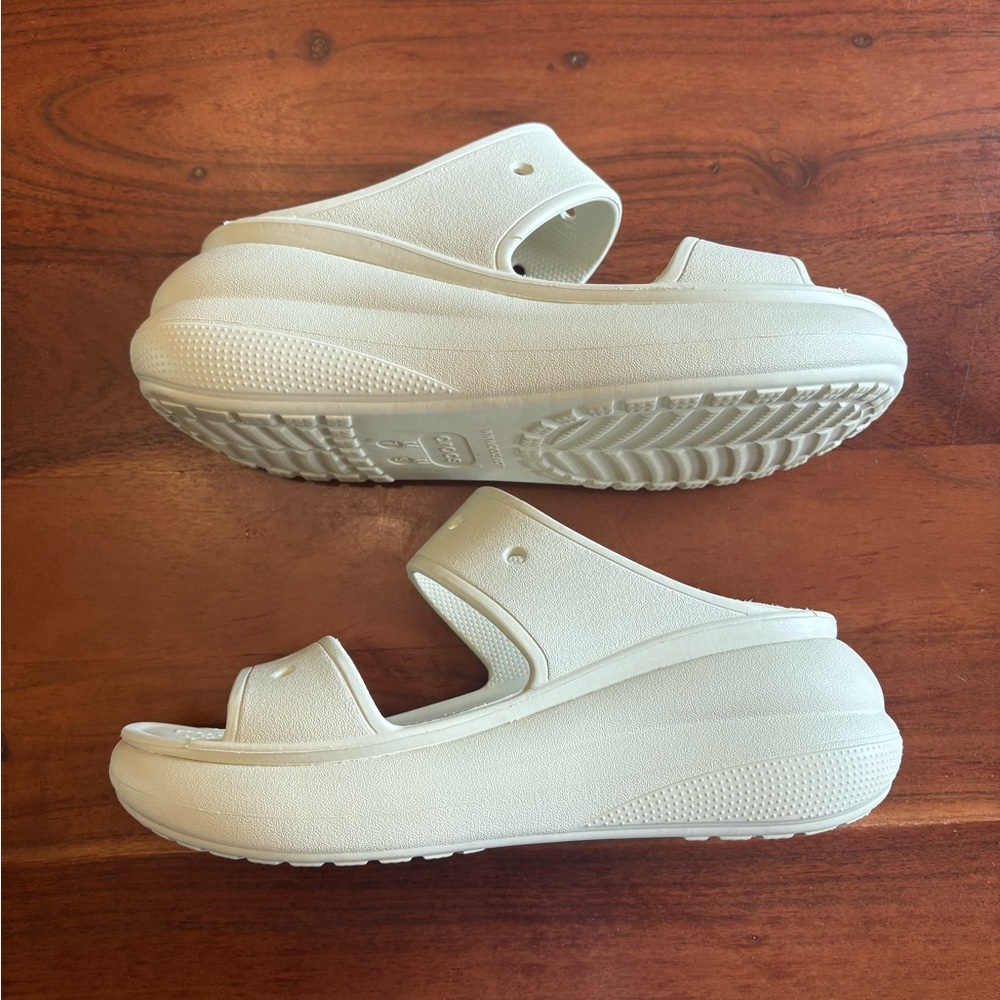 CROCS Crush Sandal in Bone - Picture 6 of 11